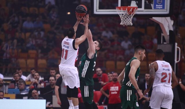 Ολυμπιακός – Παναθηναϊκός 75-52: Ισοπεδωτικός για το 2-1 στους τελικούς της Basket League