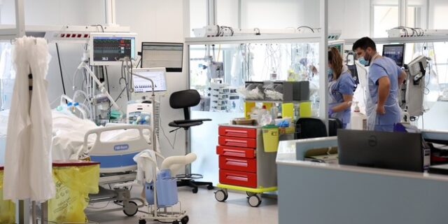 Κρήτη: Στη ΜΕΘ ο 12χρονος που έπεσε από μπαλκόνι 3ου ορόφου