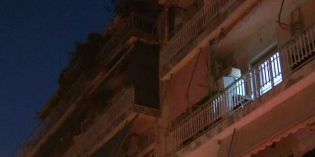 Πετράλωνα: Φωτιά σε διαμέρισμα – Στο νοσοκομείο 15χρονος