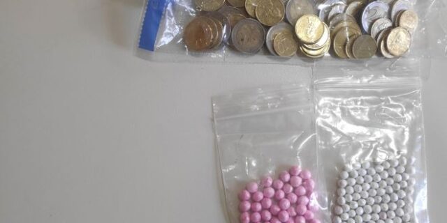 Συλλήψεις στα Εξάρχεια για διακίνηση ναρκωτικών