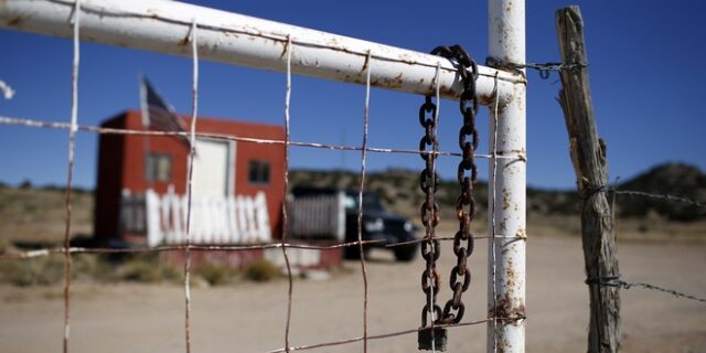 Υπόθεση Άλεκ Μπάλντουιν: Κατηγορίες για ανθρωποκτονία εξ αμελείας στην επιτηρήτρια όπλων της ταινίας “Rust”