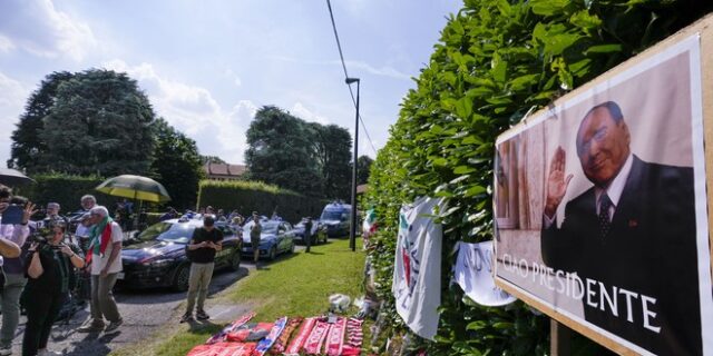 Μπερλουσκόνι: Δεν θα τεθεί τελικά η σορός του σε λαϊκό προσκύνημα