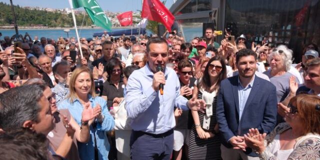 Τσίπρας: Έχουμε σχέδιο μείωσης των έμμεσων φόρων που λεηλατούν το εισόδημα