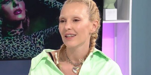 Τάμτα: Τα “σβησμένα” φρύδια, η ελληνική ταυτότητα και η “συγγνώμη” στην κόρη της