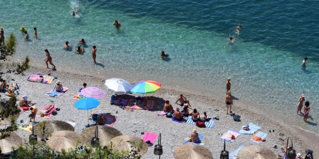 Η “ψήφος στην παραλία” αντίπαλος της ΝΔ