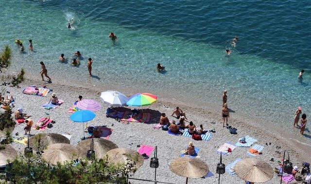 Η “ψήφος στην παραλία” αντίπαλος της ΝΔ