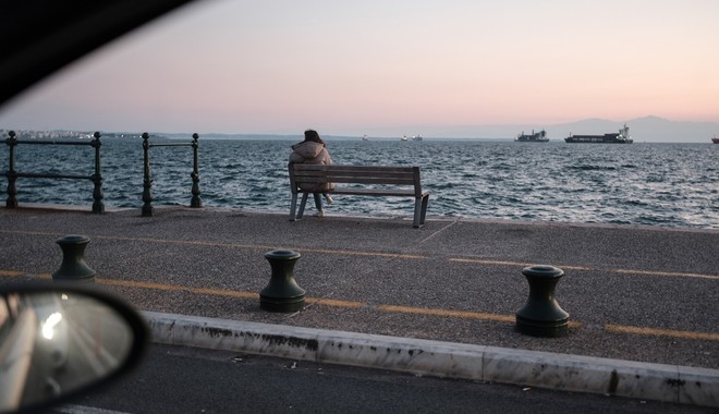 Θεσσαλονίκη: 98χρονος ο ηλικιωμένος που έπεσε στον Θερμαΐκό