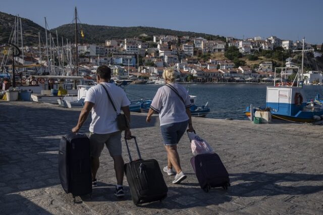 Γιατί εγκαταλείπουν την Ελλάδα οι Σκανδιναβοί τουρίστες