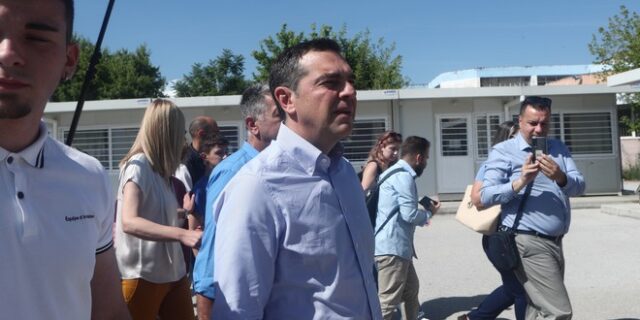 Τσίπρας: “Αυτή είναι η φορολεηλασία Μητσοτάκη στη μεσαία τάξη και τους αδύναμους”