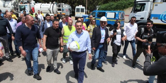 Αλέξης Τσίπρας: Σχέδιο στήριξης εργαζόμενων ή ασυδοσία σε εργασιακή ζούγκλα