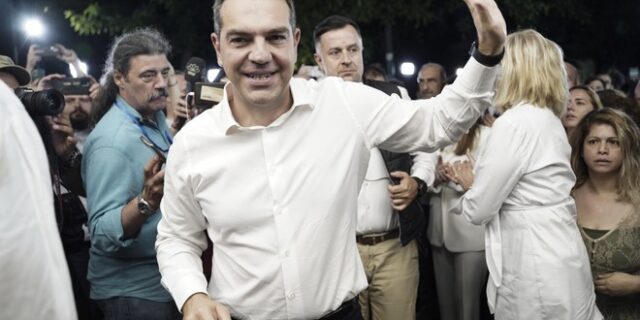 Αλέξης Τσίπρας: “Θα θέσω τον εαυτό μου στην κρίση των μελών του κόμματος”
