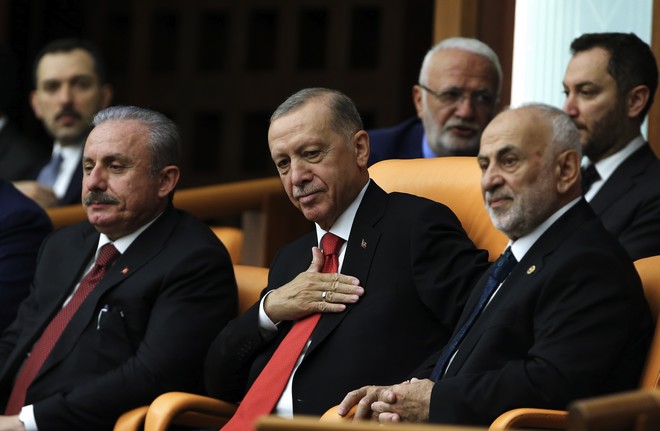 Τουρκία: Ορκίζεται το Σάββατο ο Ερντογάν – Οι αλλαγές στα υπουργεία “κλειδιά”