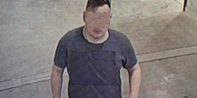 ΑΕΚ: Συνελήφθη στην Εύβοια ο οπαδός που είχε πετάξει τη φωτοβολίδα ευθείας βολής στο ματς με τον Βόλο