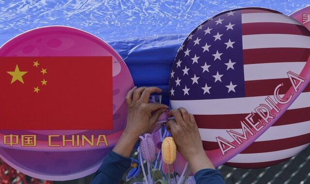 Κίνα-ΗΠΑ: Συνομιλίες στο Πεκίνο εν μέσω έντασης στην Σινική Θάλασσα