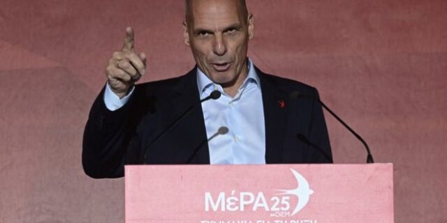 Βαρουφάκης: Στην Πύλο τούς έπνιξε η πολιτική της ΕΕ να έχουμε ένα φρούριο