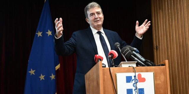 Μιχάλης Χρυσοχοΐδης στην τελετή παράδοσης-παραλαβής του υπουργείου Υγείας: “Να επαναθεμελιώσουμε όλοι μαζί το ΕΣΥ”