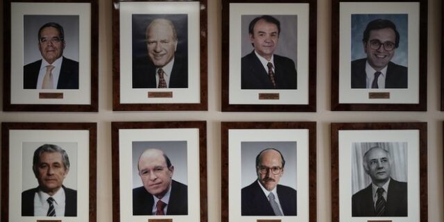 Οικονομία: Επιστροφή στην εποχή των “τσάρων” – Τα στοιχήματα