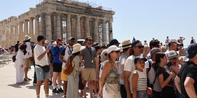 Καύσωνας “Κλέων”: Κλειστή σήμερα για 6 ώρες η Ακρόπολη