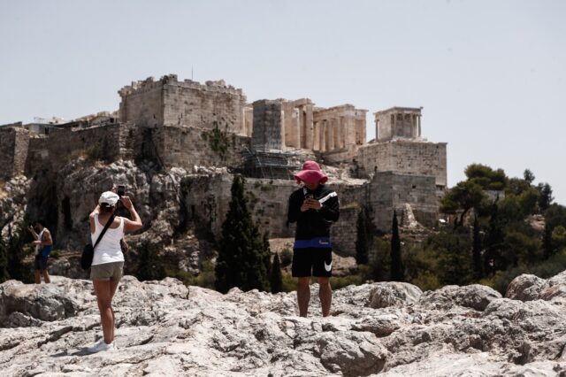 Καύσωνας: Τι θα ισχύει σε Ακρόπολη και αρχαιολογικούς χώρους