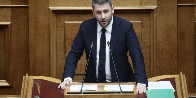 Σκάνδαλο Υποκλοπών: Ένας χρόνος στο σκοτάδι