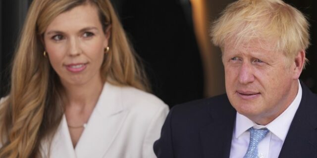 Ο Μπόρις Τζόνσον απέκτησε το όγδοο παιδί του