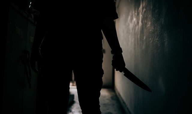 Πατήσια: Επιτέθηκε στη σύντροφό του με αιχμηρό αντικείμενο