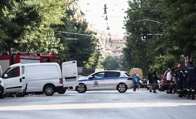 Τεκτονική Στοά Αχαρνών: Οι πυροτεχνουργοί εξουδετέρωσαν τον δεύτερο εκρηκτικό μηχανισμό