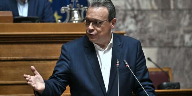 ΣΥΡΙΖΑ: Η εκλογή προέδρου Κ.Ο. και το θερμό χειροκρότημα στον Τσίπρα