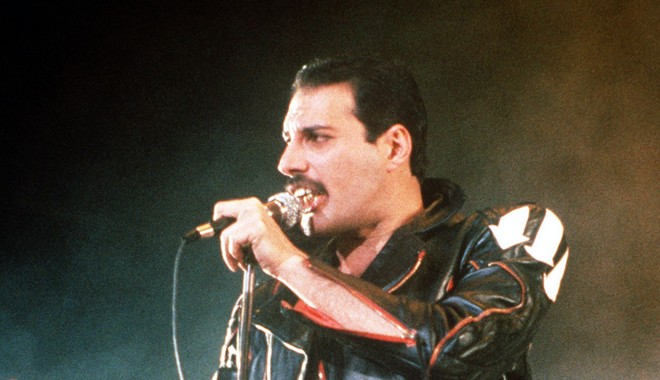 Η μαγεία του AI: Ο Freddie Mercury “ερμηνεύει” συγκλονιστικά το τραγούδι του Τιτανικού
