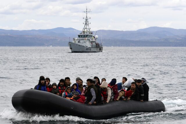 Η Ευρωπαία Συνήγορος του Πολίτη ξεκινά έρευνα για τον ρόλο της Frontex στη Μεσόγειο