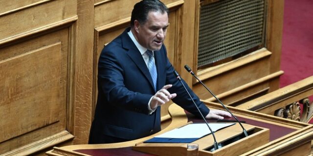 Γεωργιάδης: Θα υπάρξει ρύθμιση για τους οφειλέτες στον ΕΦΚΑ που δεν μπορούν να βγουν στην σύνταξη