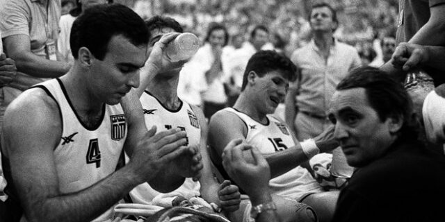 “Είναι… μέχρι το επόμενο παιχνίδι”: Ο ΣΥΡΙΖΑ ενώπιον του ιστορικά αστάθμητου