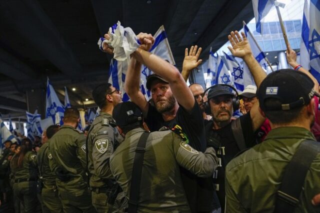Ισραήλ: Παραιτήθηκε ο αστυνομικός διευθυντής του Τελ Αβίβ – Κατήγγειλε πιέσεις για βίαιη καταστολή των διαδηλώσεων
