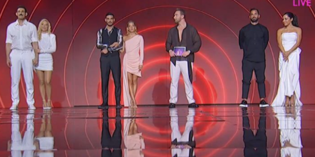 J2US: Διπλή αποχώρηση στον ημιτελικό – Ποια ζευγάρια θα δούμε στο τελευταίο live