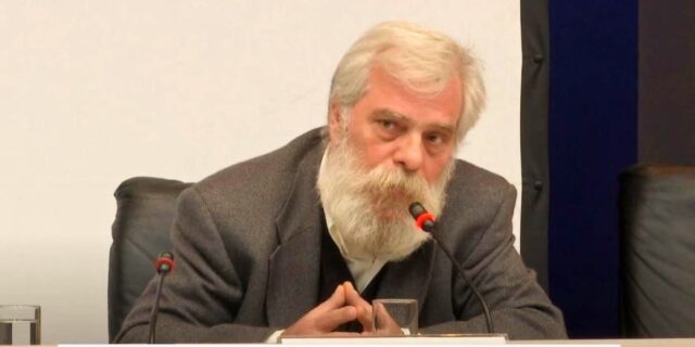 Πέθανε ο συγγραφέας Κώστας Θ. Καλφόπουλος