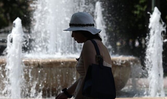 Καιρός: Το μελτέμι ρίχνει πρόσκαιρα τη θερμοκρασία, αλλά τα 40άρια παραμένουν
