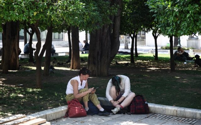Καιρός Αθήνα: Έως 38 βαθμούς η θερμοκρασία την Πέμπτη