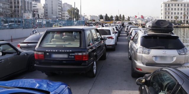 Κίνηση στους δρόμους: Στο “κόκκινο” Κηφισός και Πειραιάς, καθυστερήσεις στο κέντρο της Αθήνας – LIVE ΧΑΡΤΗΣ
