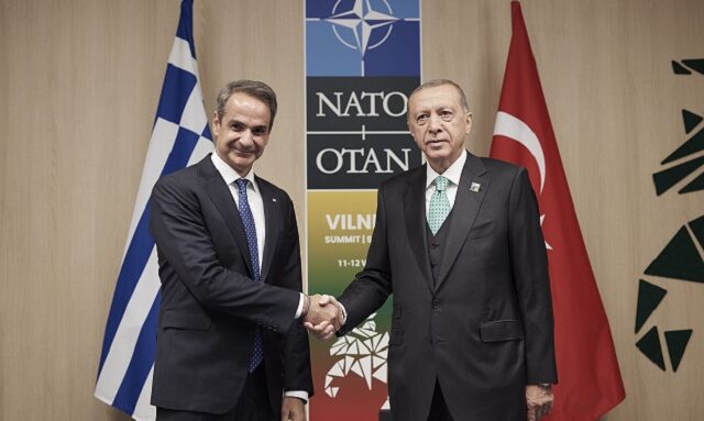 Ο Μητσοτάκης “φτιάχνει κλίμα” για συμφωνία – συμβιβασμό με Τουρκία