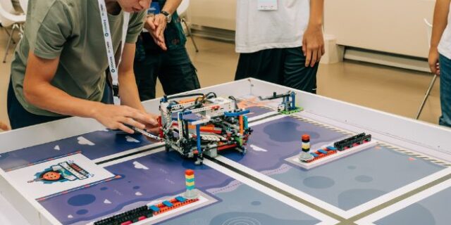 Η Παγκόσμια Ολυμπιάδα Ρομποτικής 2023 υποδέχεται 7 ελληνικές ομάδες
