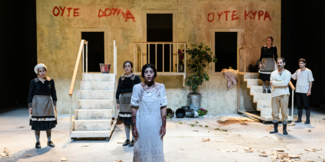 Τρεις αληθινές ιστορίες ανεβαίνουν στο θεατρικό σανίδι