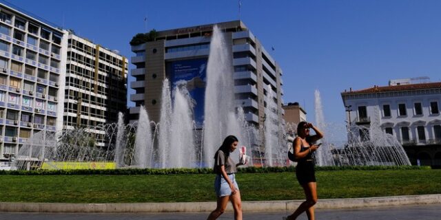 Καύσωνας: Τα μέτρα προστασίας για παιδιά, εγκύους και άτομα με υποκείμενα νοσήματα