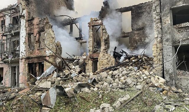 Πόλεμος στην Ουκρανία: Νέες ρωσικές επιδρομές σε Οδησσό και Μικολάιφ