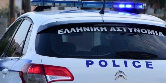 Ζωγράφου: Ληστεία από 6 άτομα σε περίπτερο – Απείλησαν με όπλα τον υπάλληλο