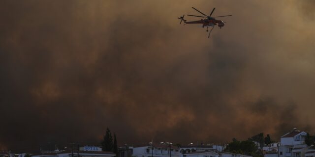 Εξηγήσεις για τη φωτιά στη Ρόδο ζήτησε η Αντεισαγγελέας Εφετών