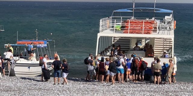Ρόδος: Ενεργοποιείται η Μονάδα Διαχείρισης Κρίσεων του ΥΠΕΞ για απομάκρυνση ξένων πολιτών