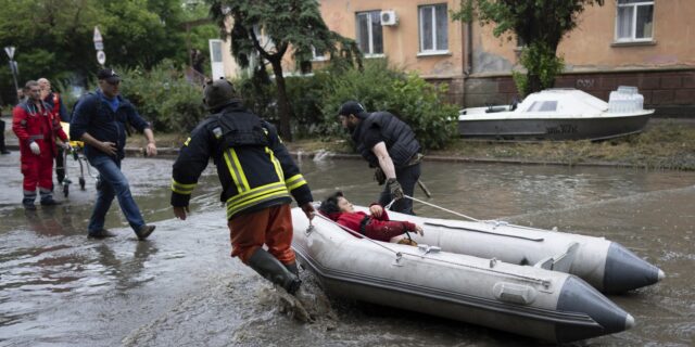 Ρωσία: Δέκα νεκροί από τις σφοδρές καταιγίδες