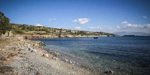 Σαλαμίνα: 55χρονη γυναίκα εντοπίστηκε νεκρή σε παραλία