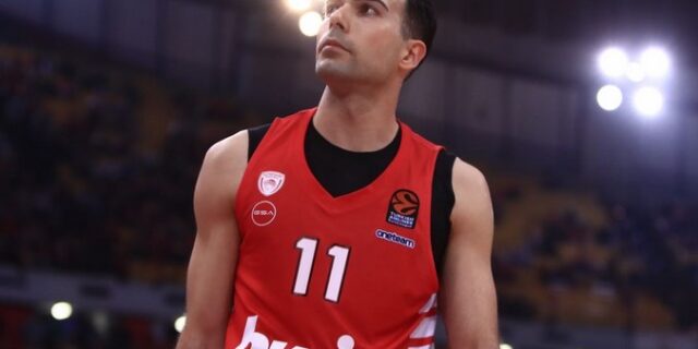 Το “αντίο” του Κώστα Σλούκα στον Ολυμπιακό: “Νιώθω ότι δεν έχω καταφέρει να εμπνεύσω τον ίδιο σεβασμό προς όλους”