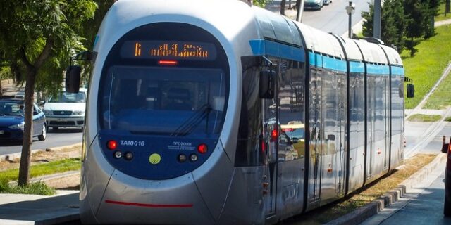 Επέτειος για το Τραμ στην Αθήνα – Πόσοι το χρησιμοποιούν κάθε μέρα